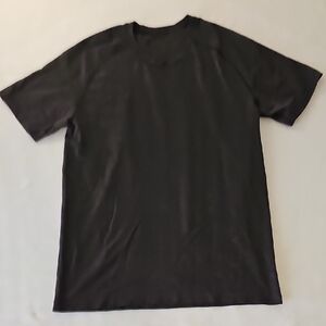 Lululemon  Men's Charcoal Short Sleeve Tee Size M